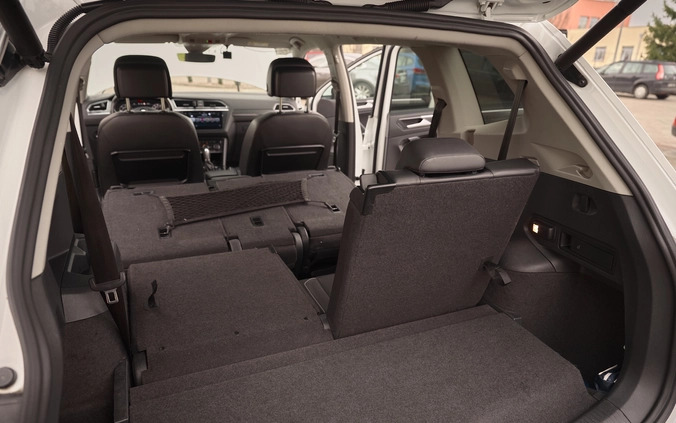 Volkswagen Tiguan Allspace cena 102900 przebieg: 197500, rok produkcji 2017 z Płock małe 704